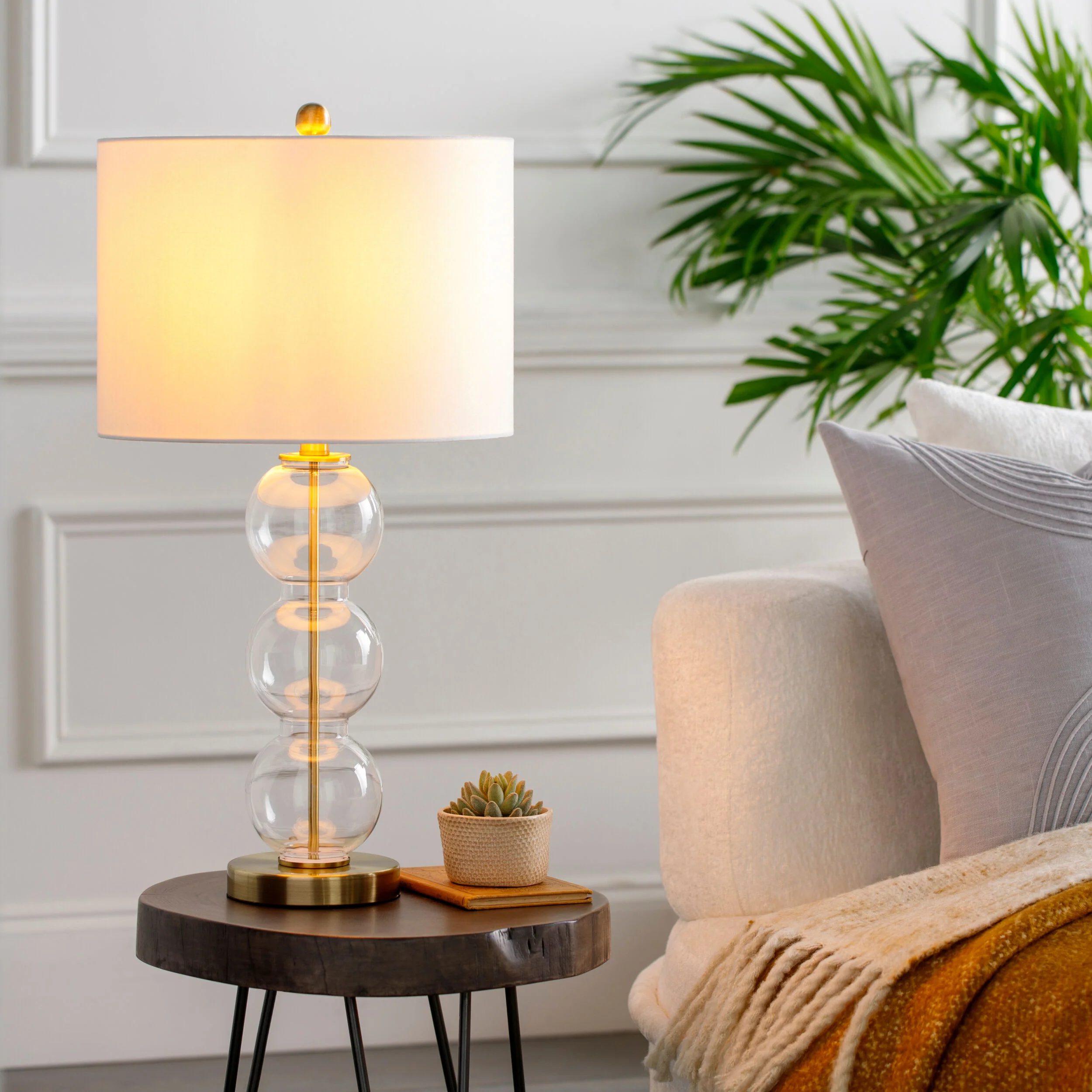 Ridge Accent Table Lamp - Image 3