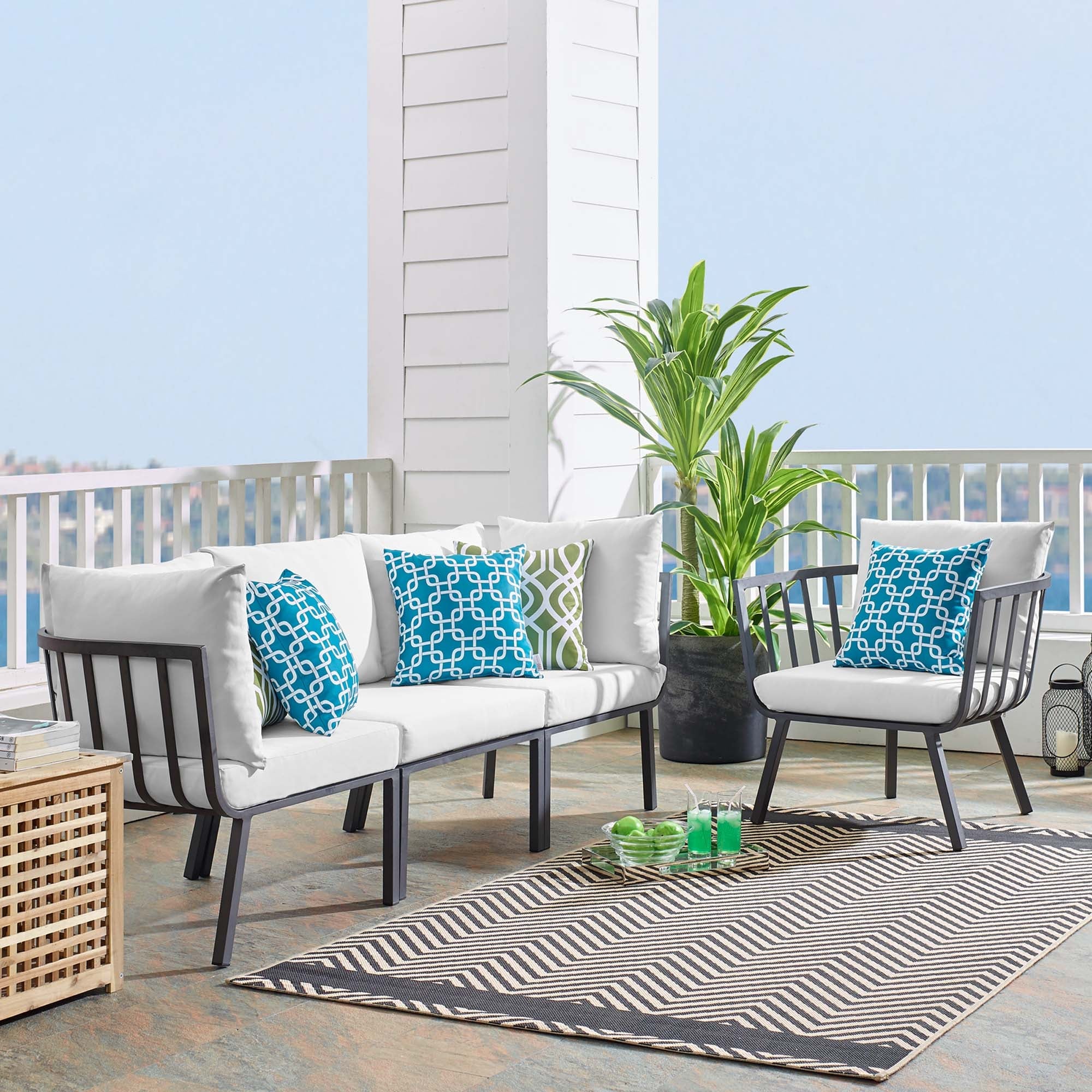 Riverside 4 Piece Outdoor Patio Aluminum Set - Image 2
