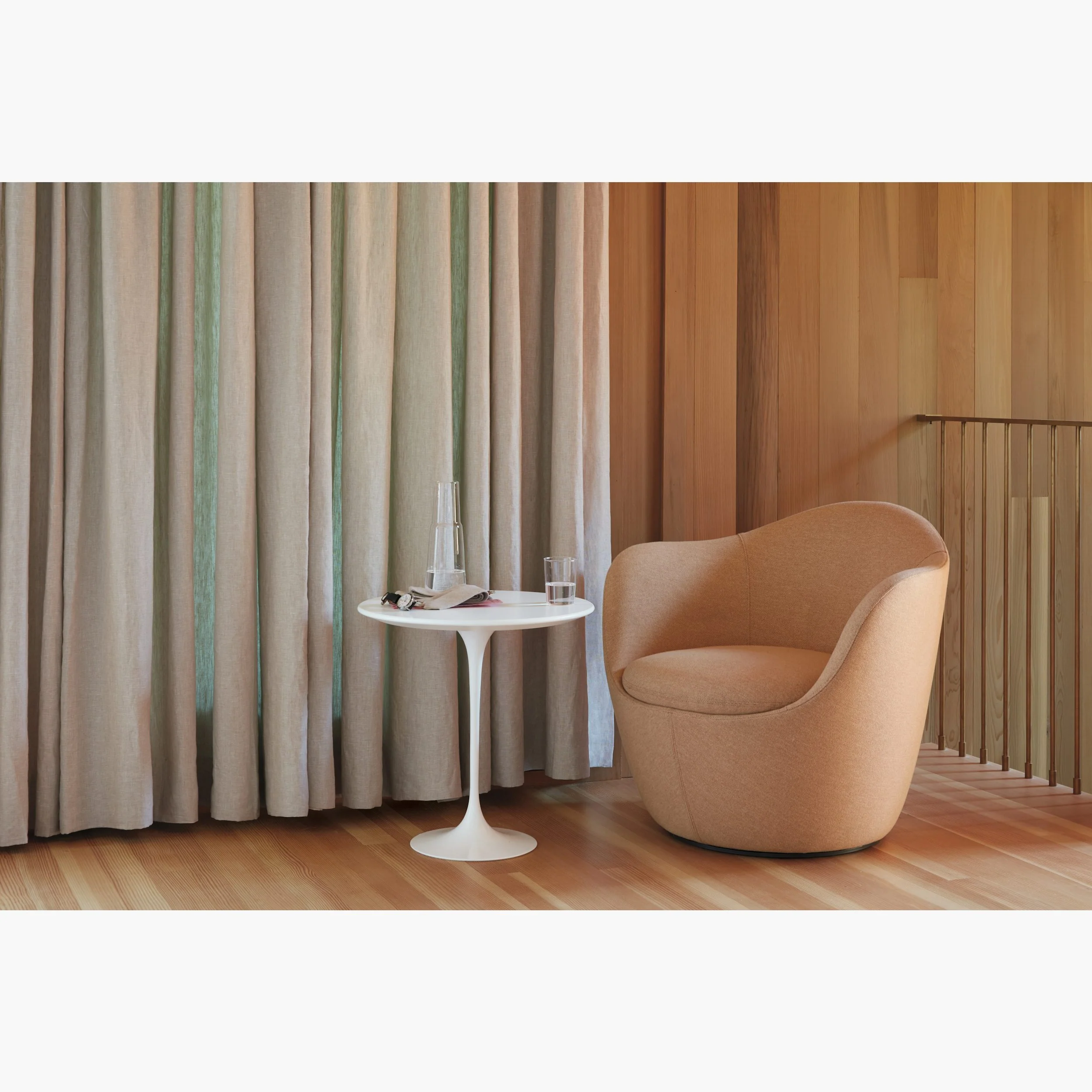 Saarinen Side Table - MDF Top - Image 7