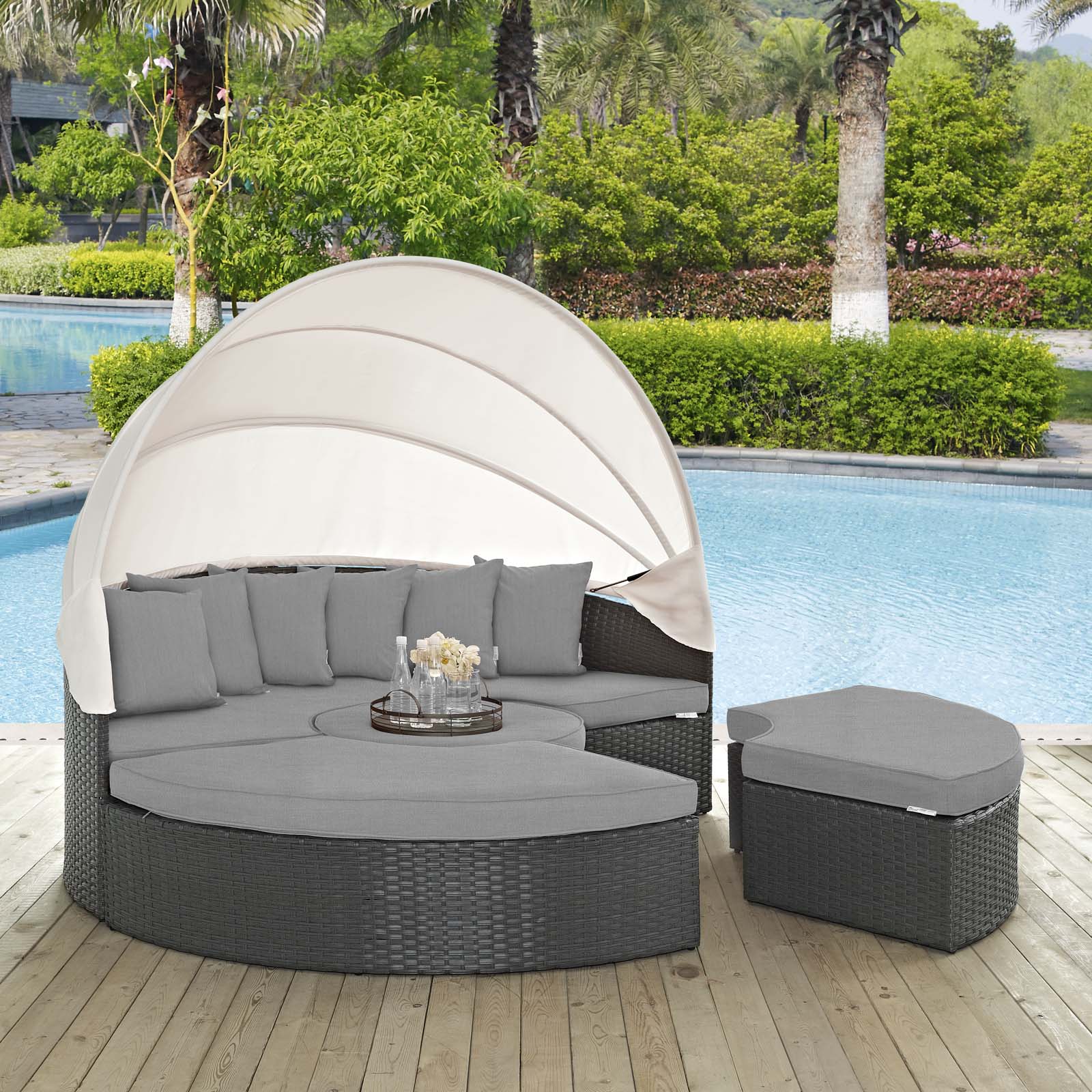 Sojourn Outdoor Patio Sunbrella® Daybed - Image 2