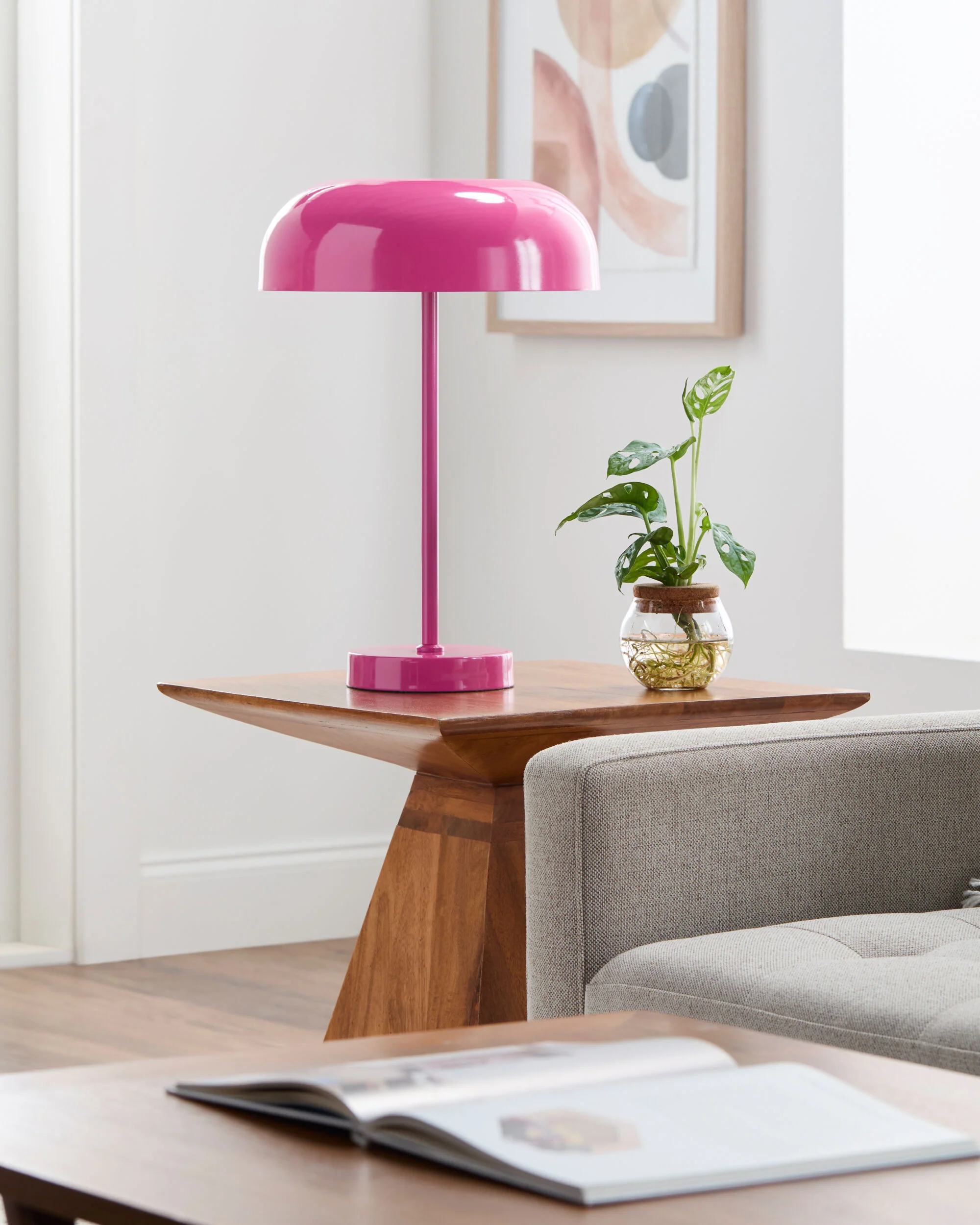 Sukimina Accent Table Lamp - Image 4
