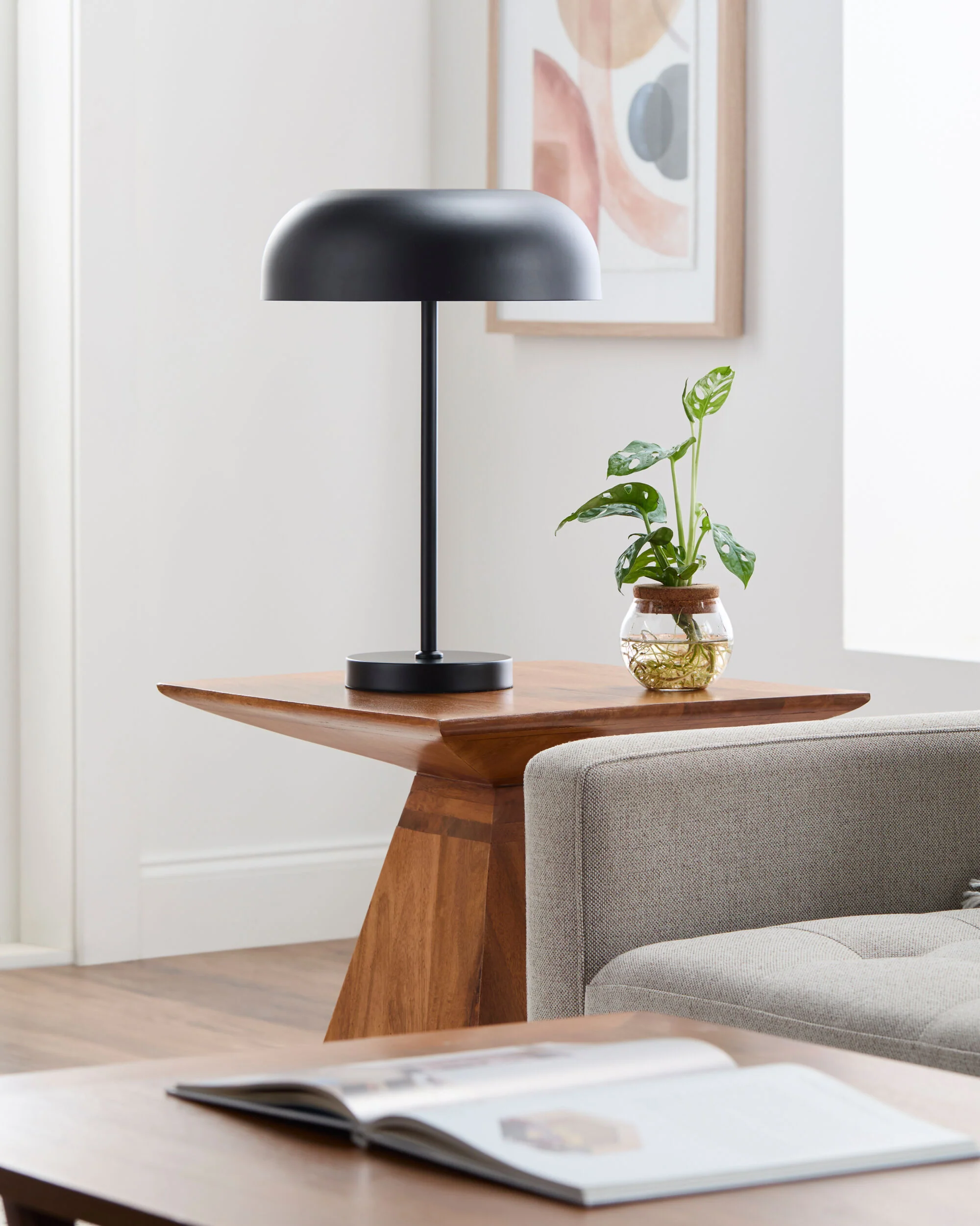 Sukimina Accent Table Lamp - Image 9