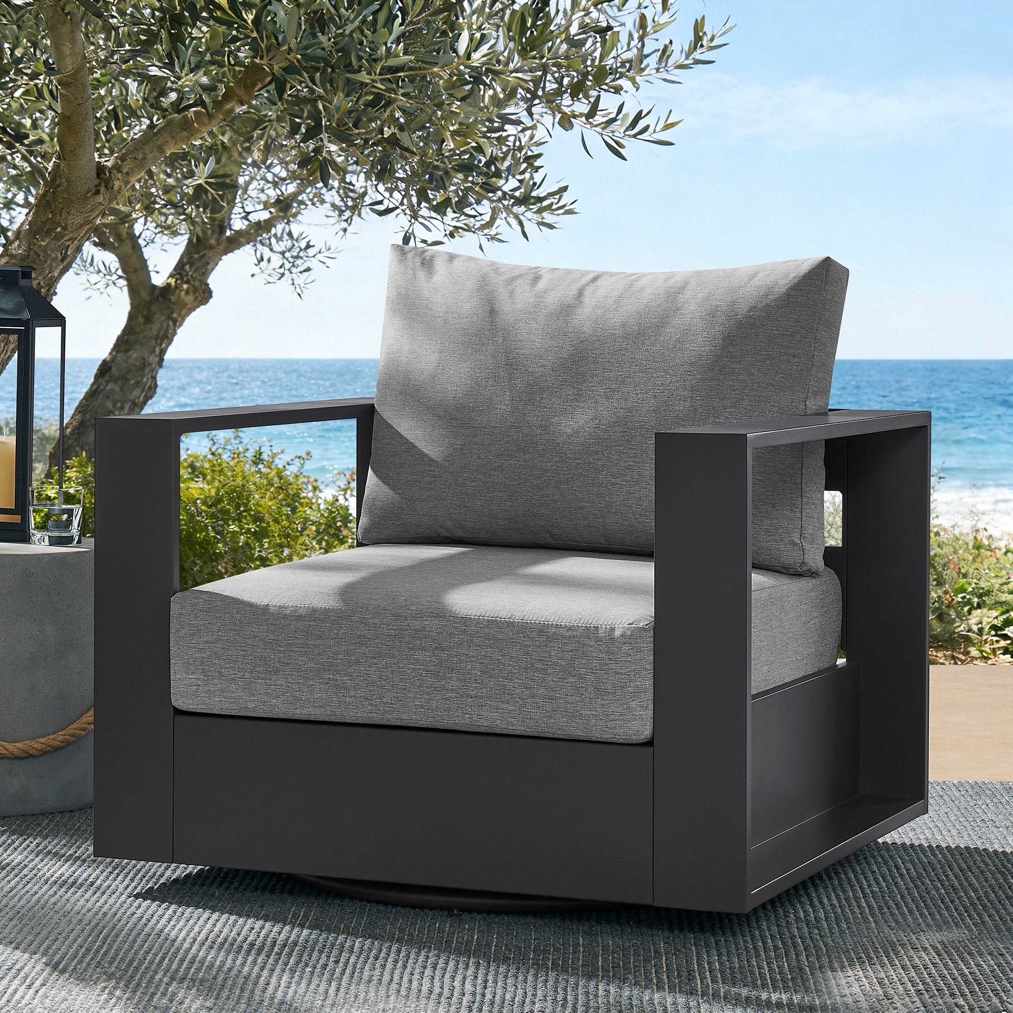 Tahoe Outdoor Powder-Coated Aluminum Swivel Armchair - Image 2