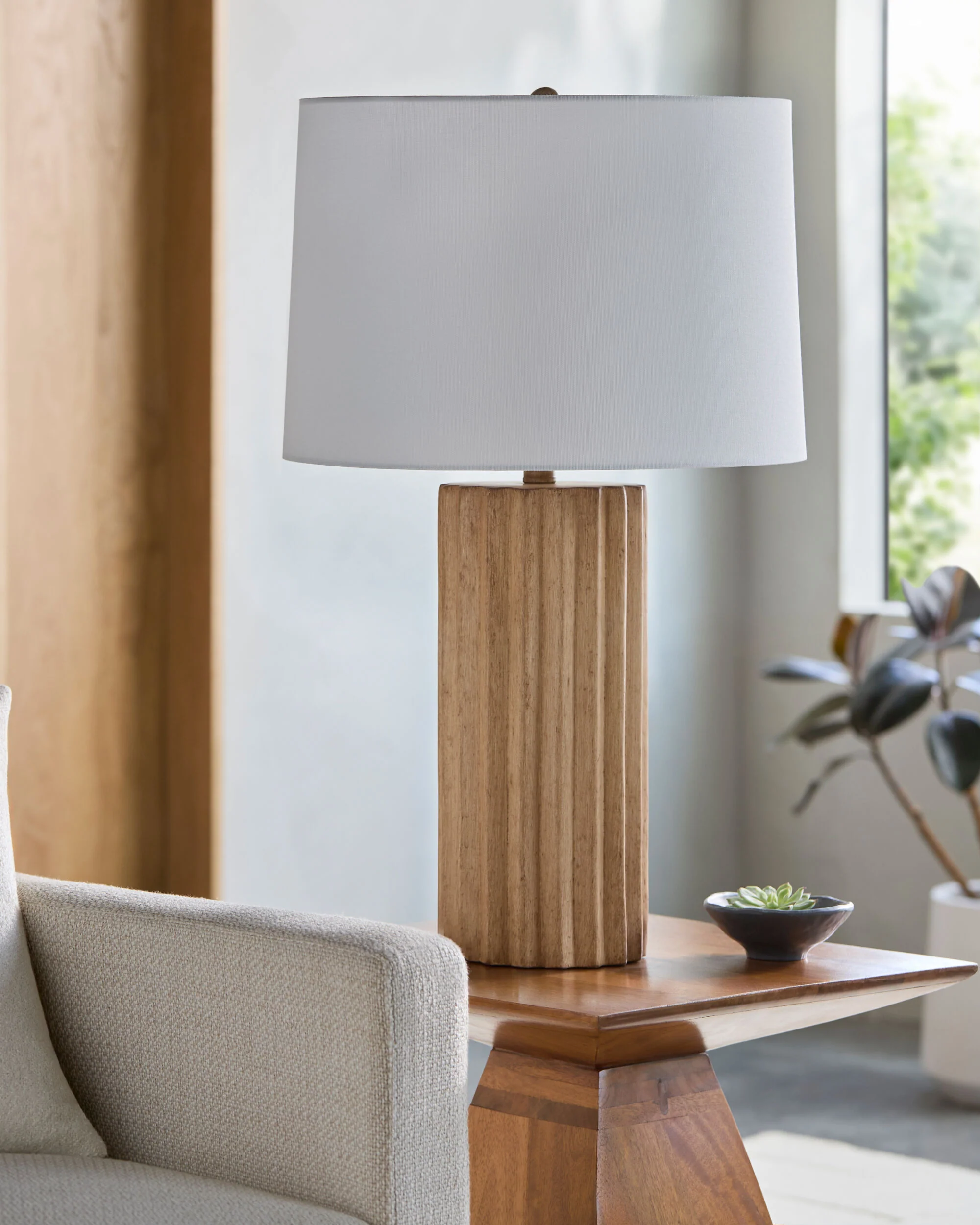 Terza Accent Table Lamp - Image 2