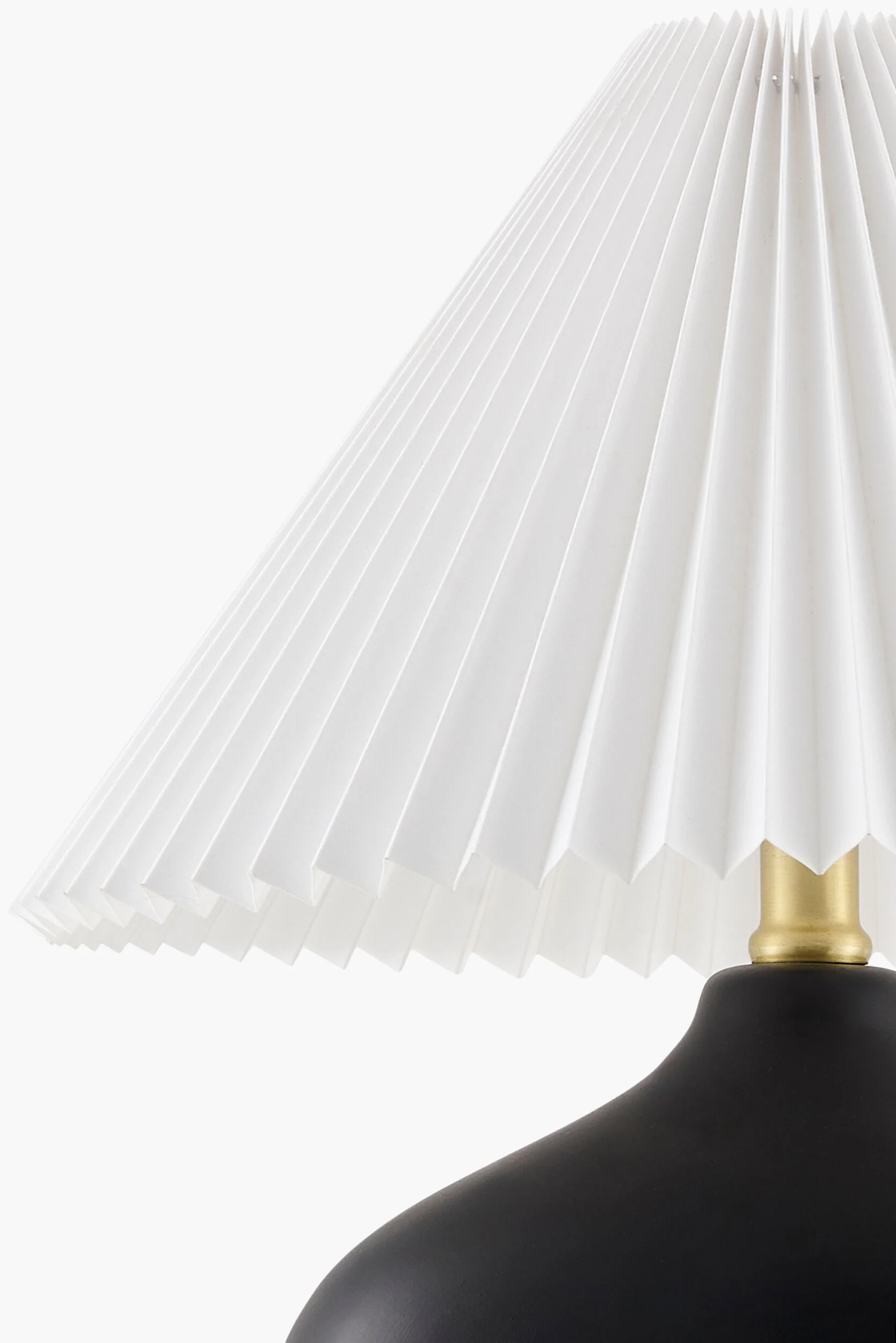 Tolve Accent Table Lamp - Image 9