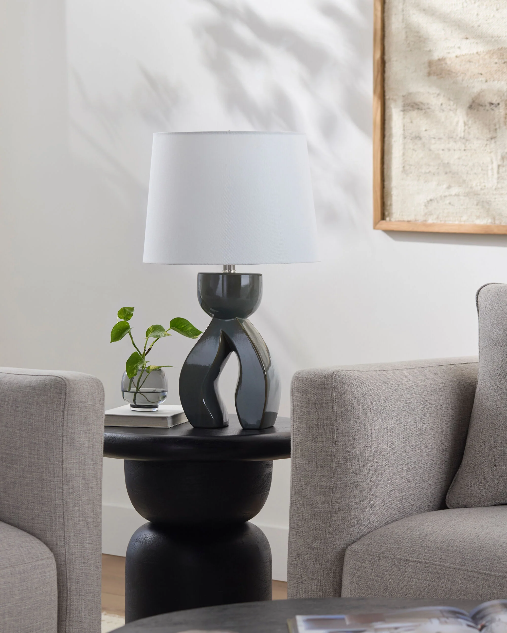 Tufello Accent Table Lamp - Image 2