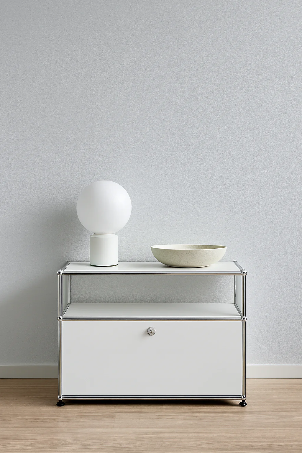 USM Haller Closed Storage Side Table (O118) - Image 4