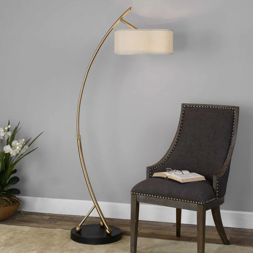Vardar Floor Lamp - Image 2